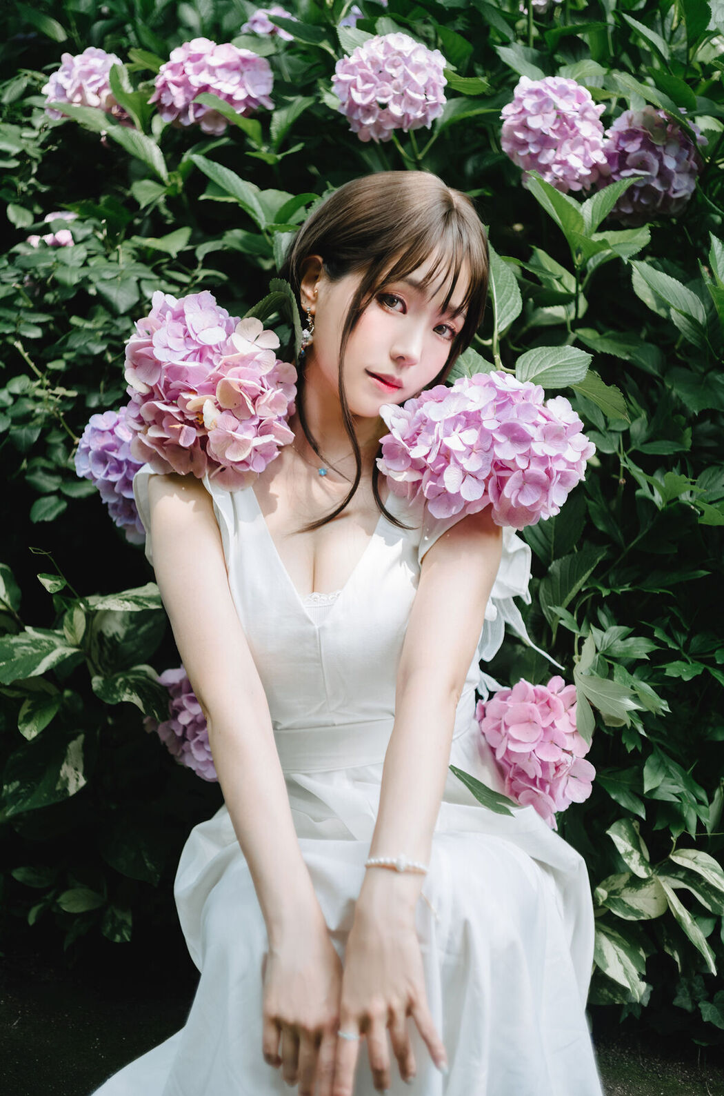 Coser@ElyEE子 Ely_eee &#8211; Rainy Season 雨季繡球花