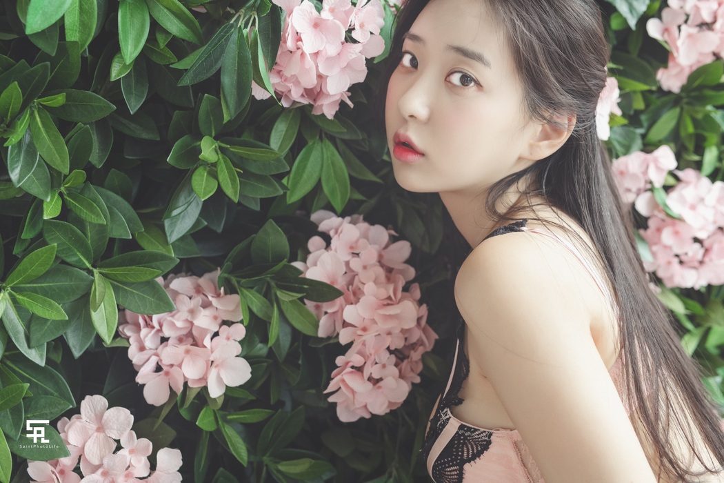 Zenny 신재은, [SAINT Photolife] &ldquo;Tenderly&rdquo; Set.02