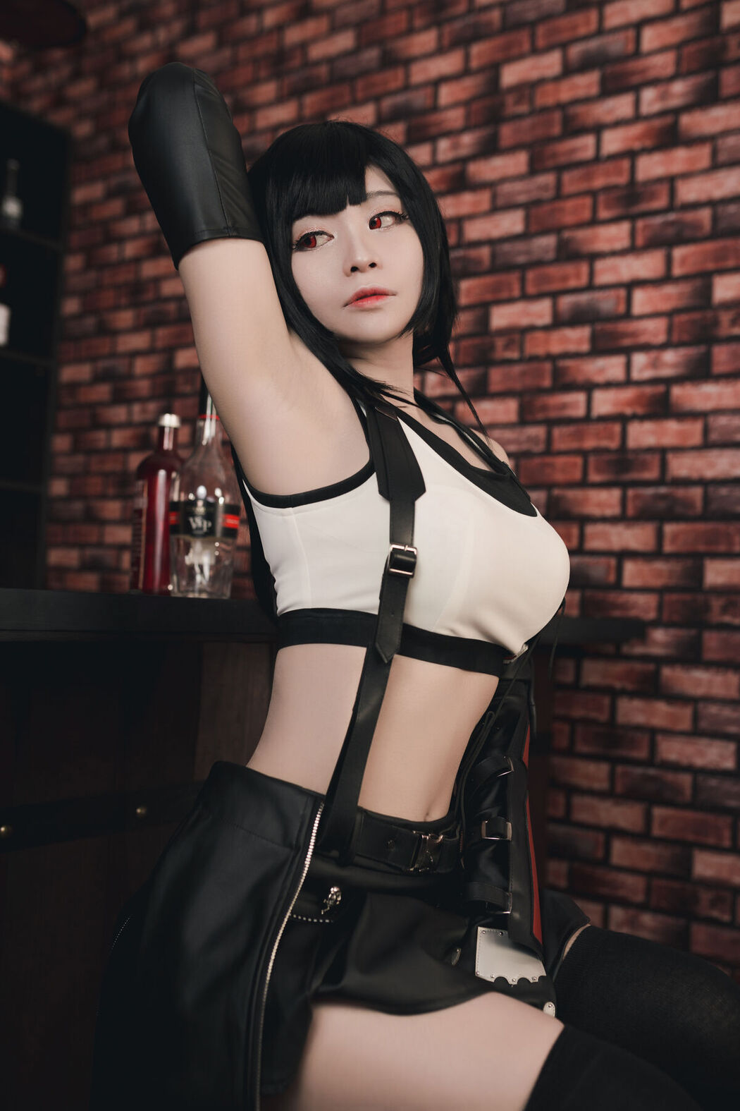 Coser@MeenFox &#8211; Tifa Lockhart Photobook Digital Remake And Sexy