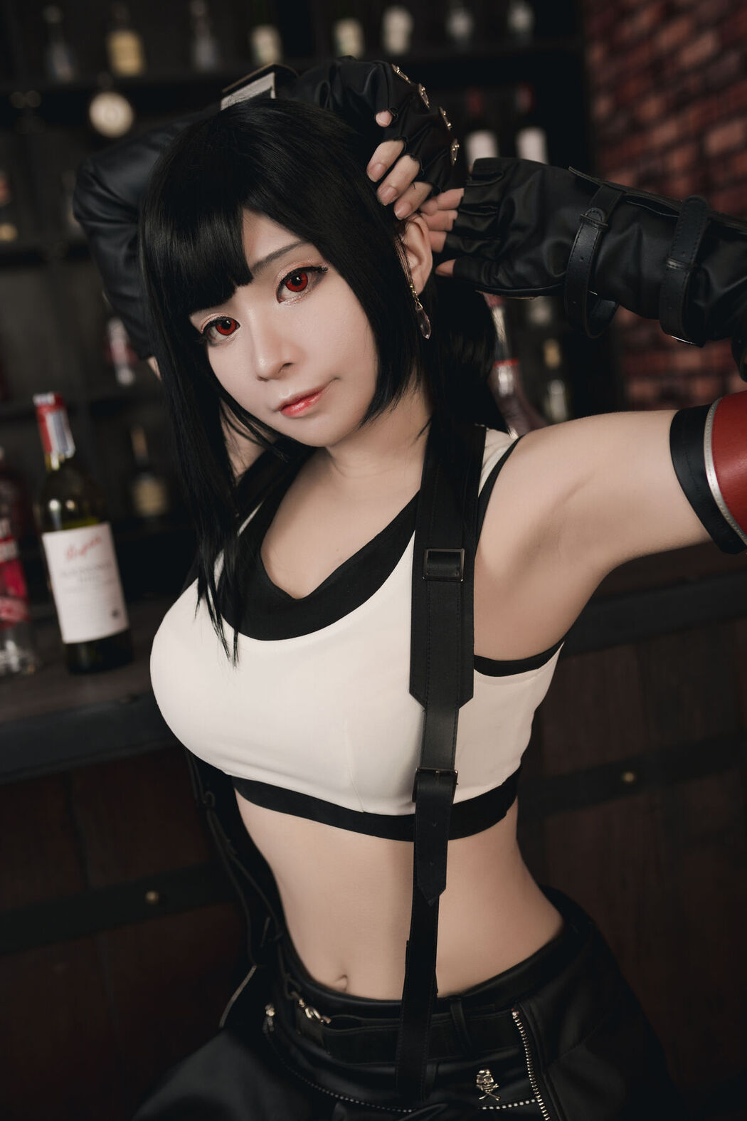 Coser@MeenFox &#8211; Tifa Lockhart Photobook Digital Remake And Sexy