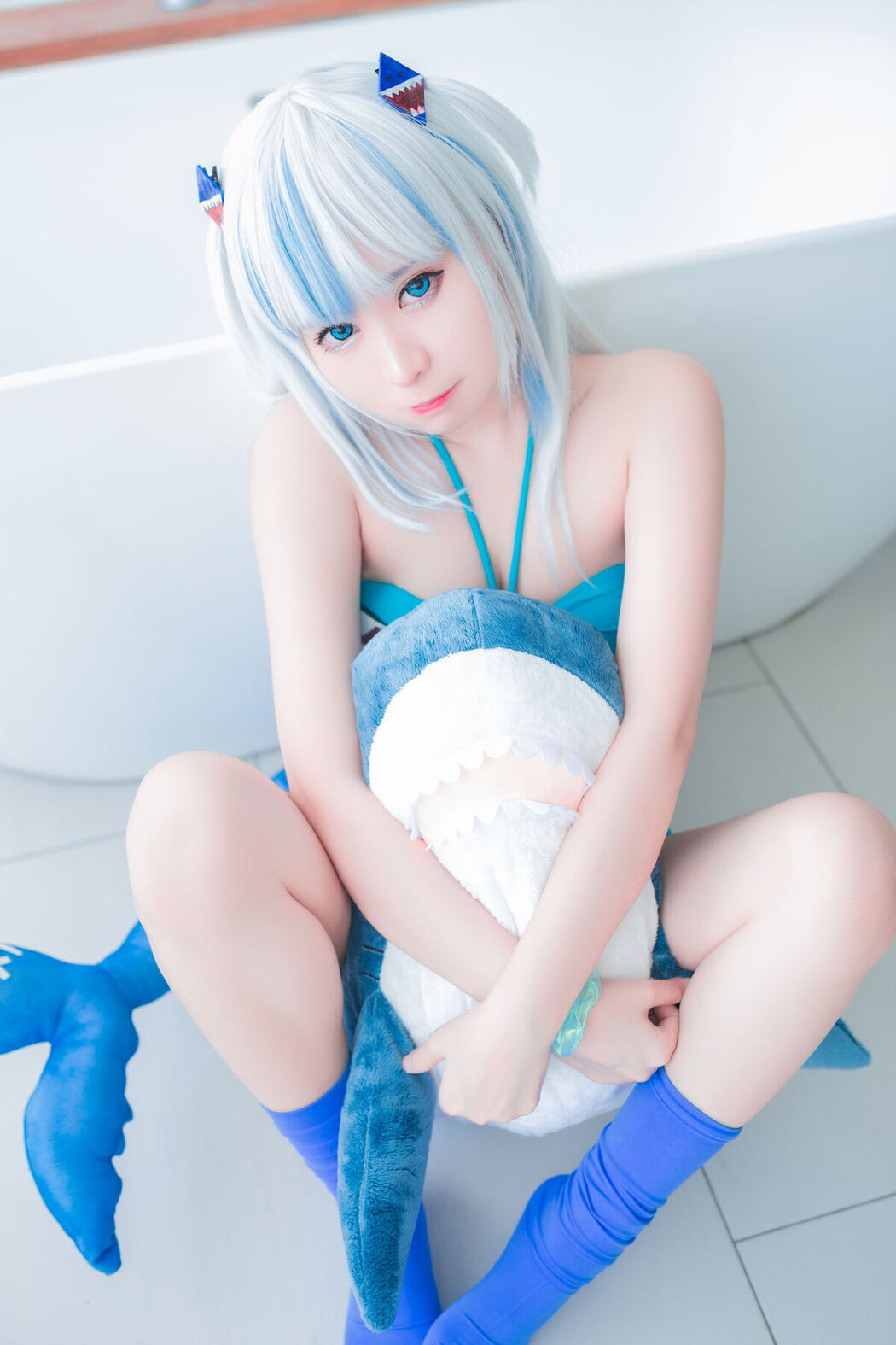 Coser@MeenFox &#8211; Gawr Gura Swim