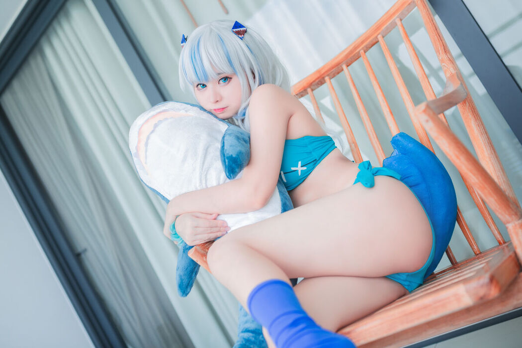 Coser@MeenFox &#8211; Gawr Gura Swim