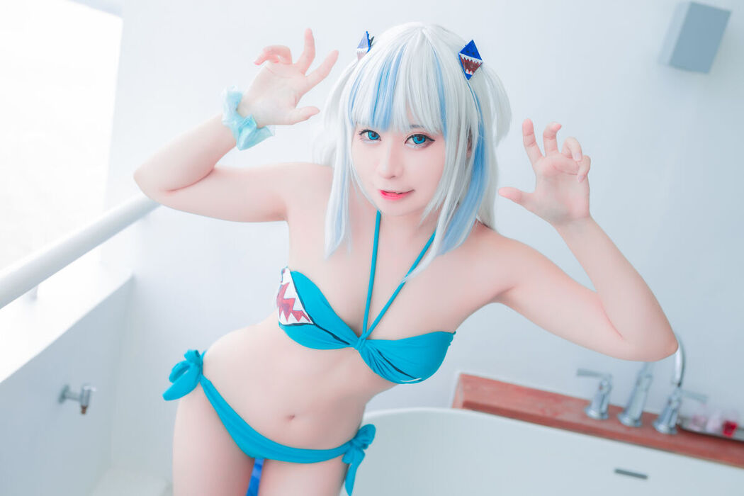 Coser@MeenFox &#8211; Gawr Gura Swim