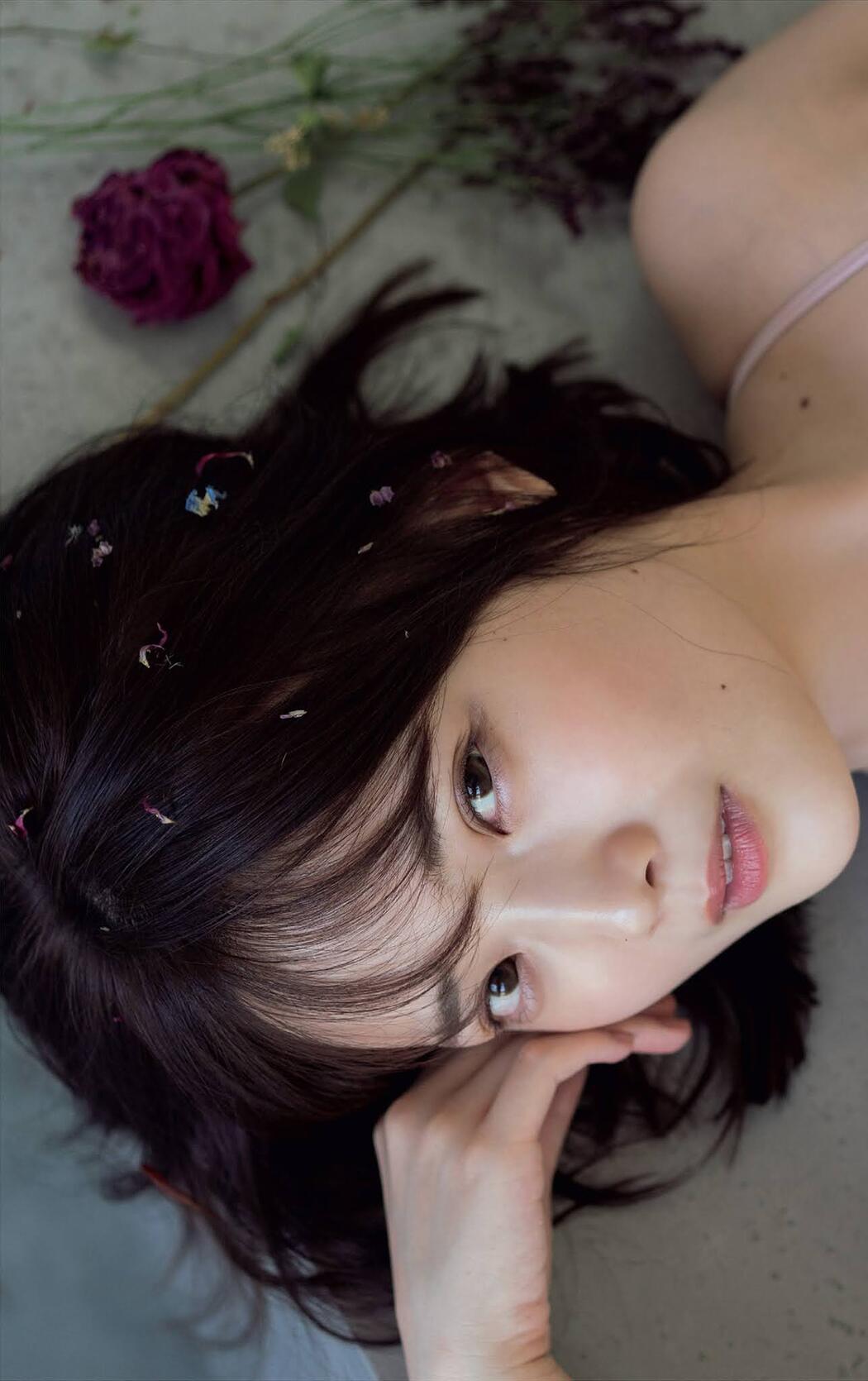 Himeka Araya 新谷姫加, Weekly Playboy 2021 No.36-37 (週刊プレイボーイ 2021年36-37号)