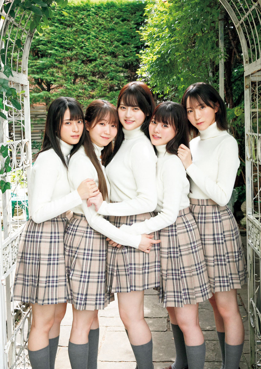 =LOVE, Big Comic Spirits 2021 No.40 (ビッグコミックスピリッツ 2021年40号)