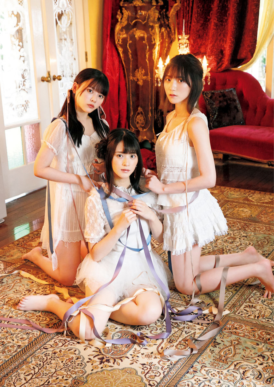 =LOVE, Big Comic Spirits 2021 No.40 (ビッグコミックスピリッツ 2021年40号)