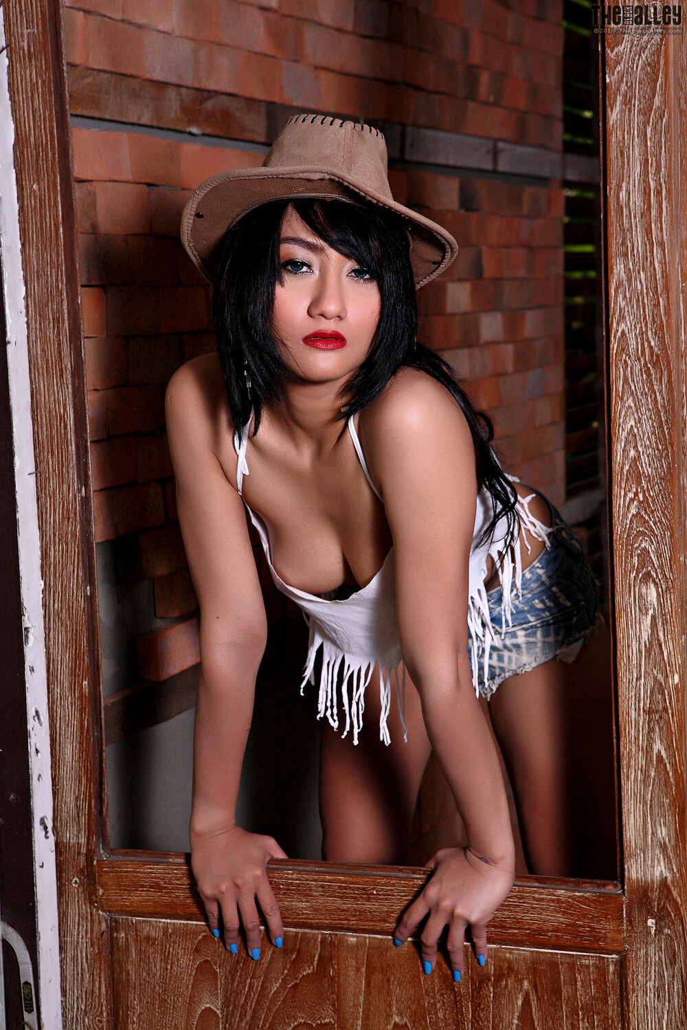 [The Black Alley] Simona Photo Set.04