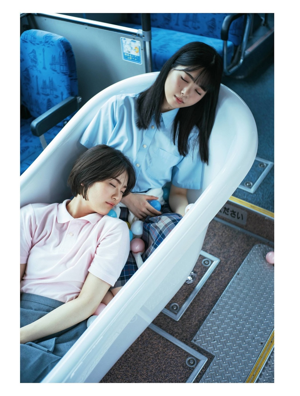 Ayame Tsutsui 筒井あやめ, Rei Seimiya 清宮レイ, Platinum FLASH 2021 Vol.16
