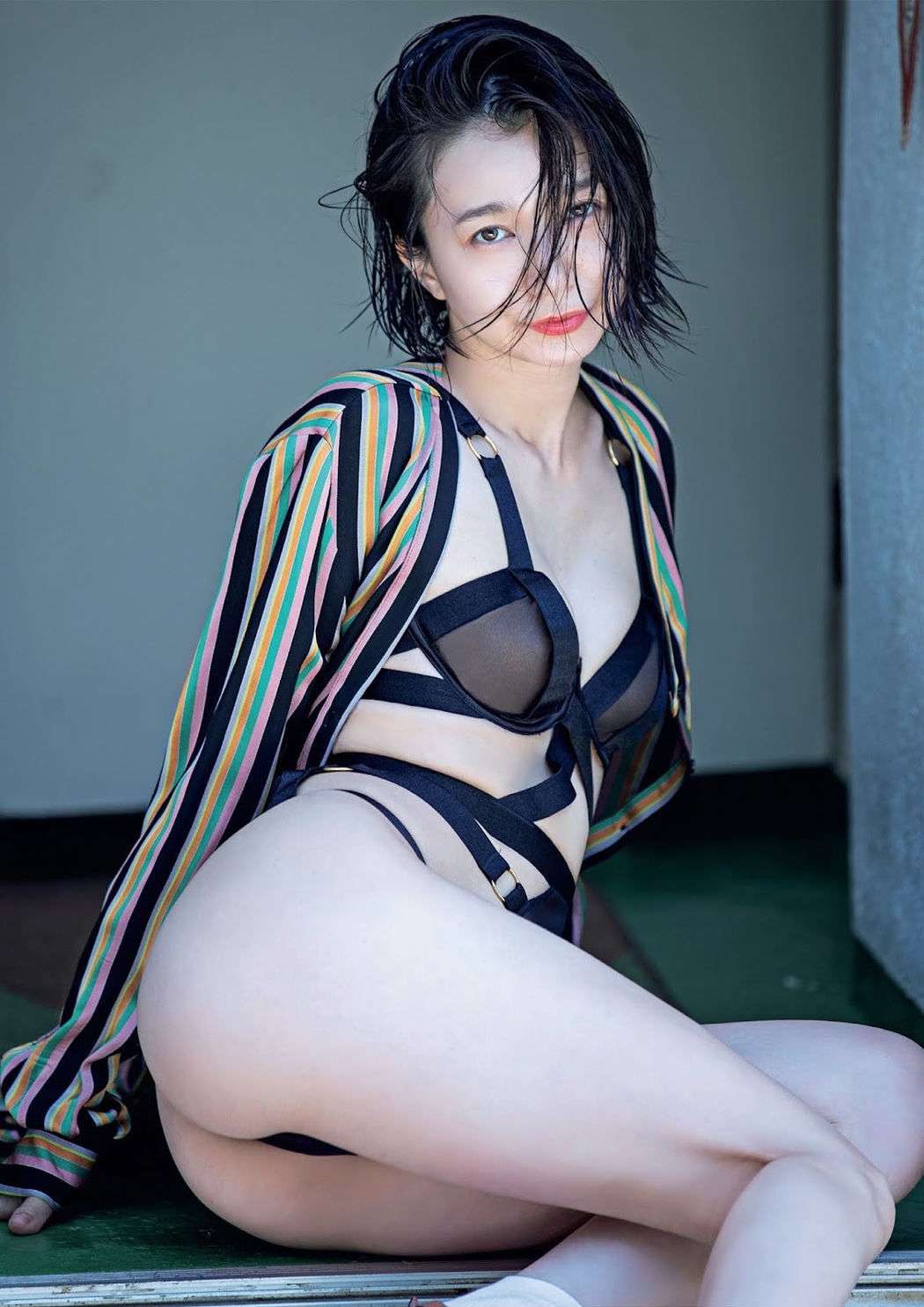 Serina 芹那, Weekly Playboy 2021 No.43 (週刊プレイボーイ 2021年43号)
