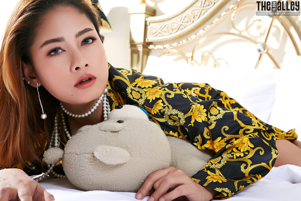 [The Black Alley] Winny Sung Photo Set.168 (2020.12.01)