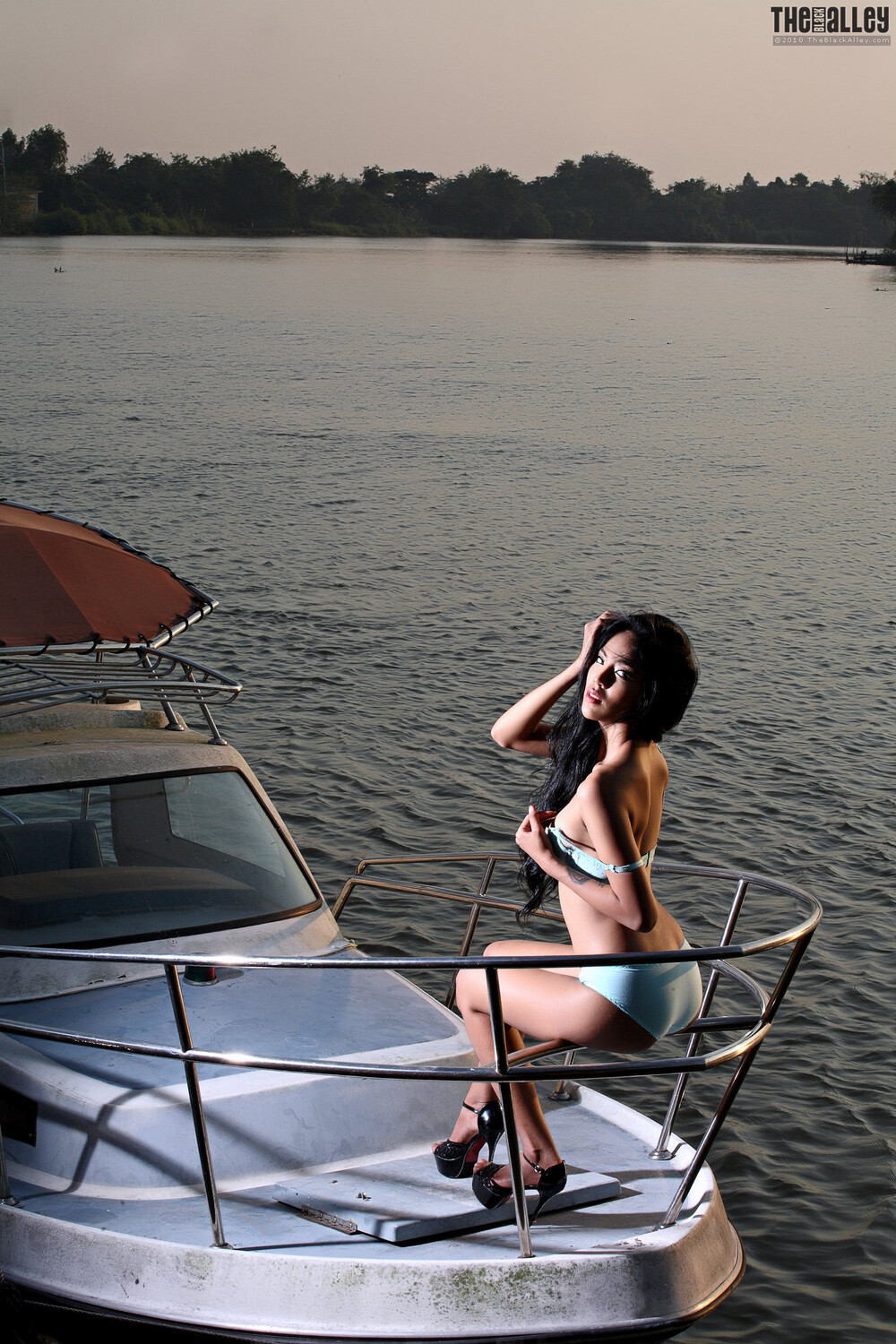 [The Black Alley] Arya Photo Set.18 (2016.01.07)