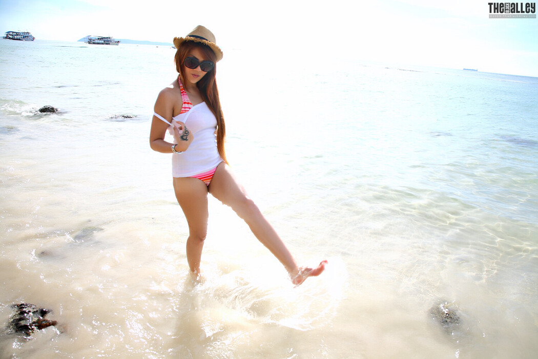 [The Black Alley] Lynn Photo Set.03