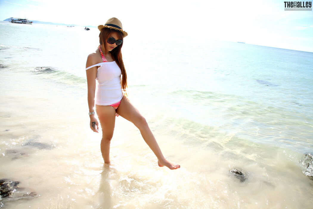 [The Black Alley] Lynn Photo Set.03