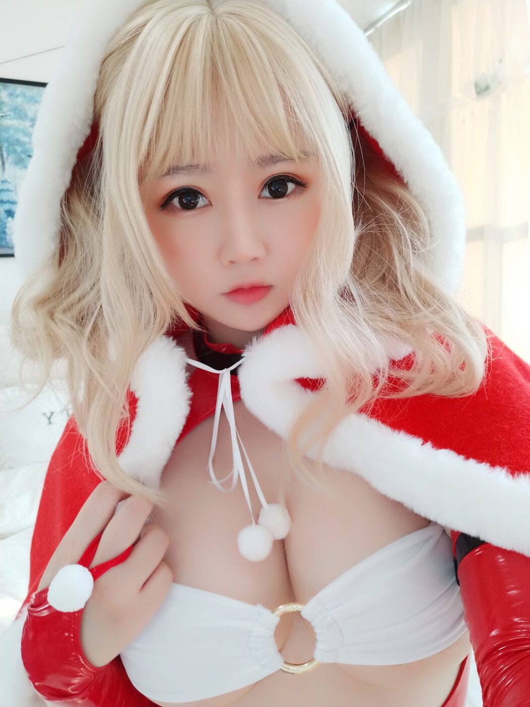 Coser@蜜桃少女是依酱呀 – 雪夜锦礼