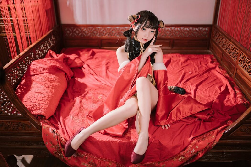 Coser@花铃 – 虎团团