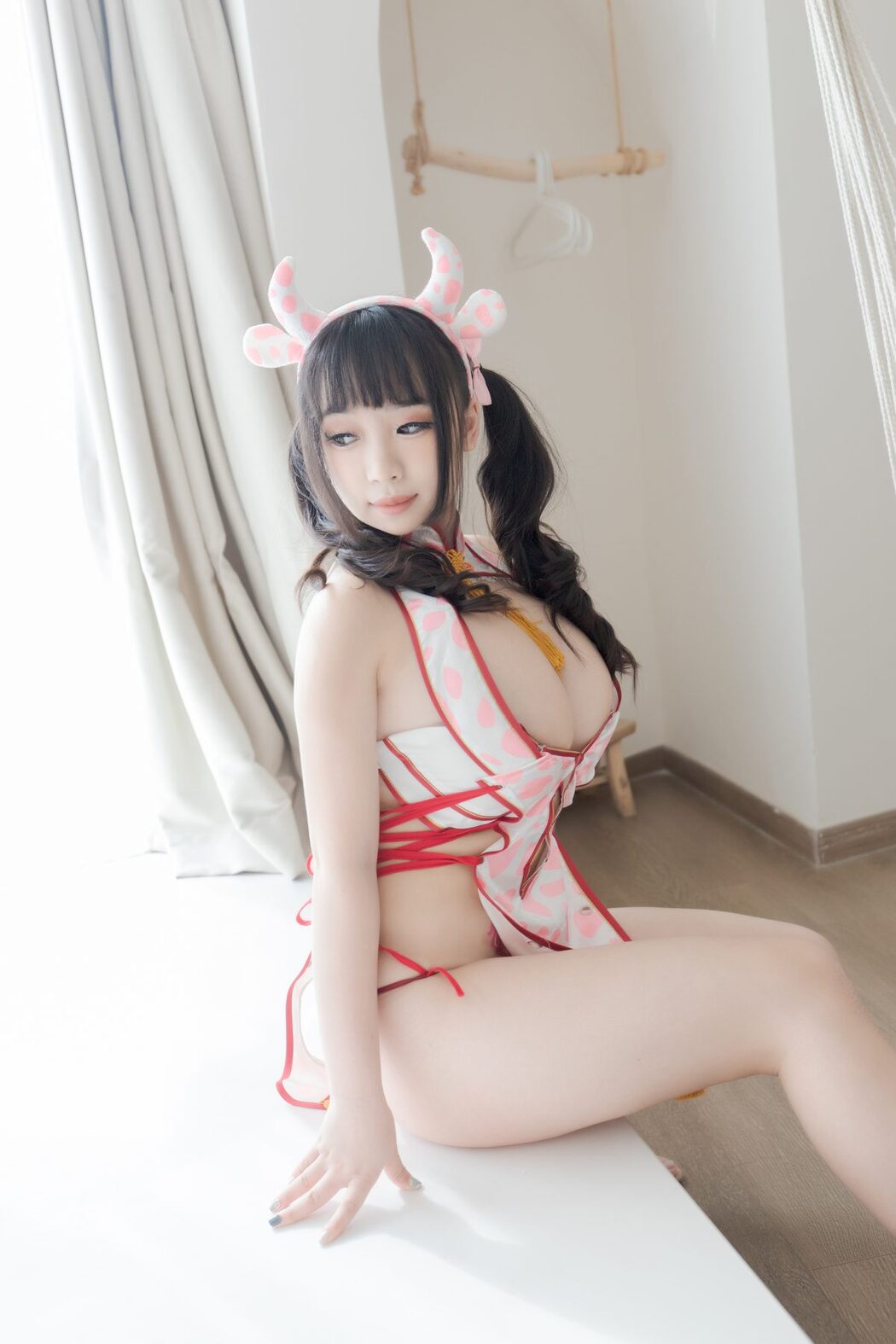 Coser@胡桃猫Kurumineko – 蜜桃牛乳 A