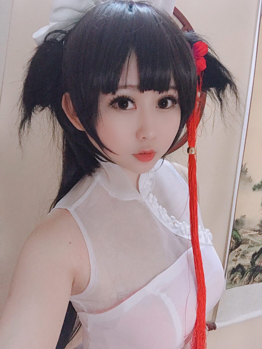 Coser@蜜桃少女是依酱呀 – 爱岩