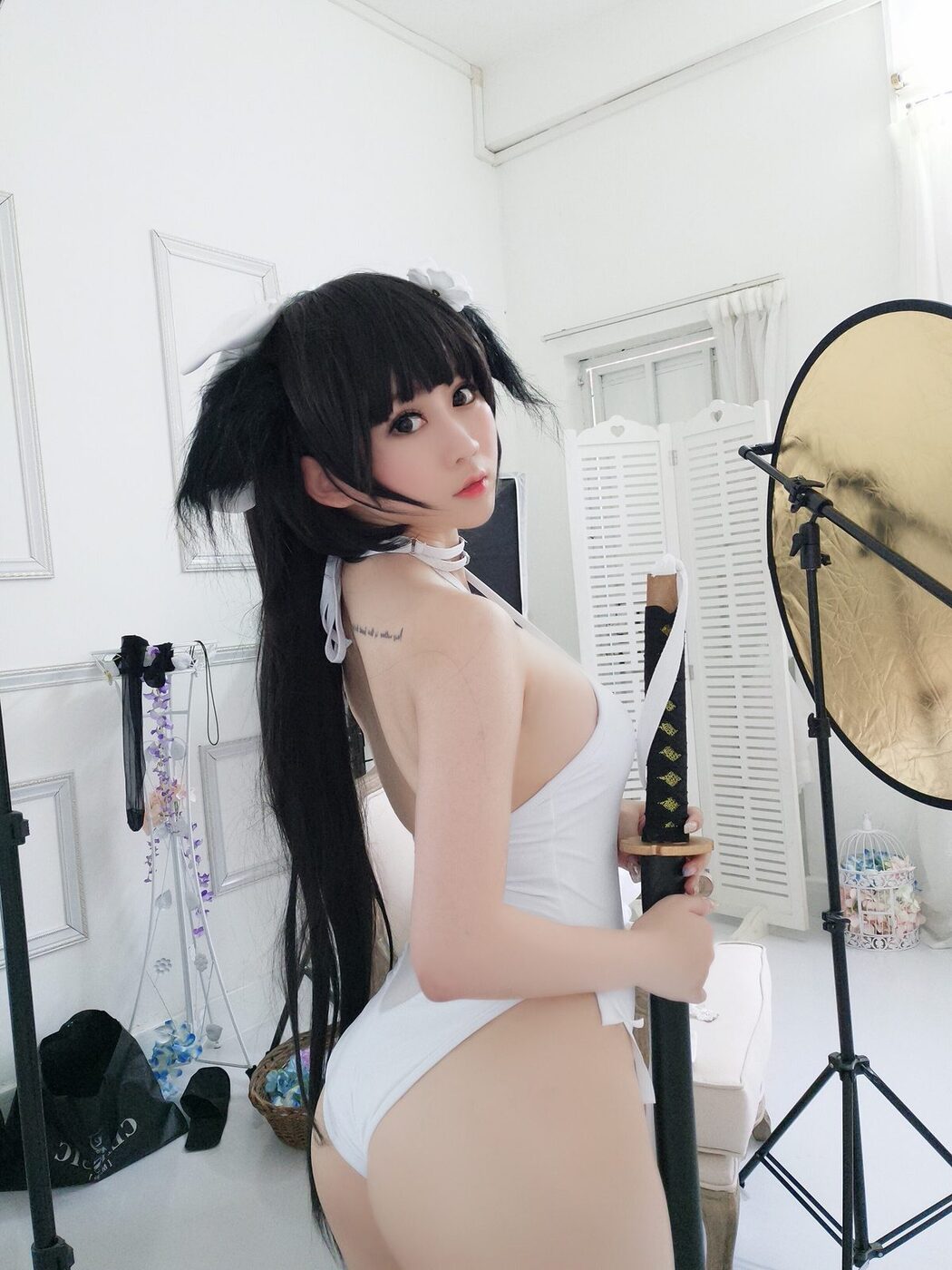 Coser@蜜桃少女是依酱呀 – 爱岩