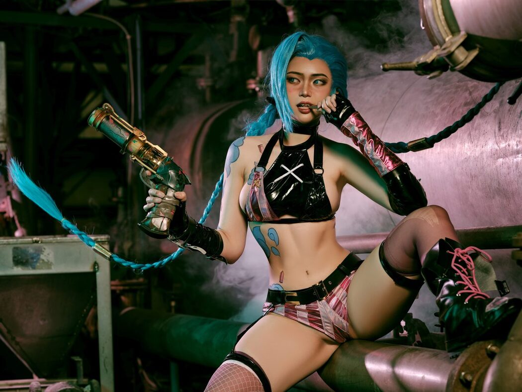 Coser@ZinieQ – Jinx Arcane