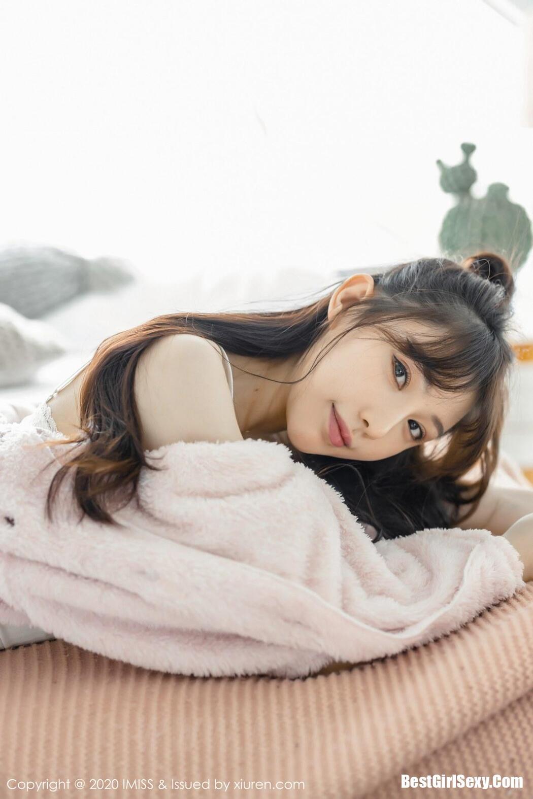 [IMISS] Vol.457 Liu Yi Ning Temperament Goddess Sexy Photo