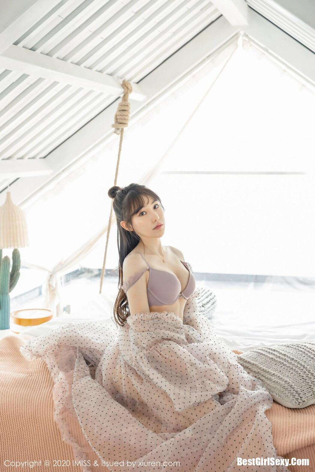 [IMISS] Vol.457 Liu Yi Ning Temperament Goddess Sexy Photo