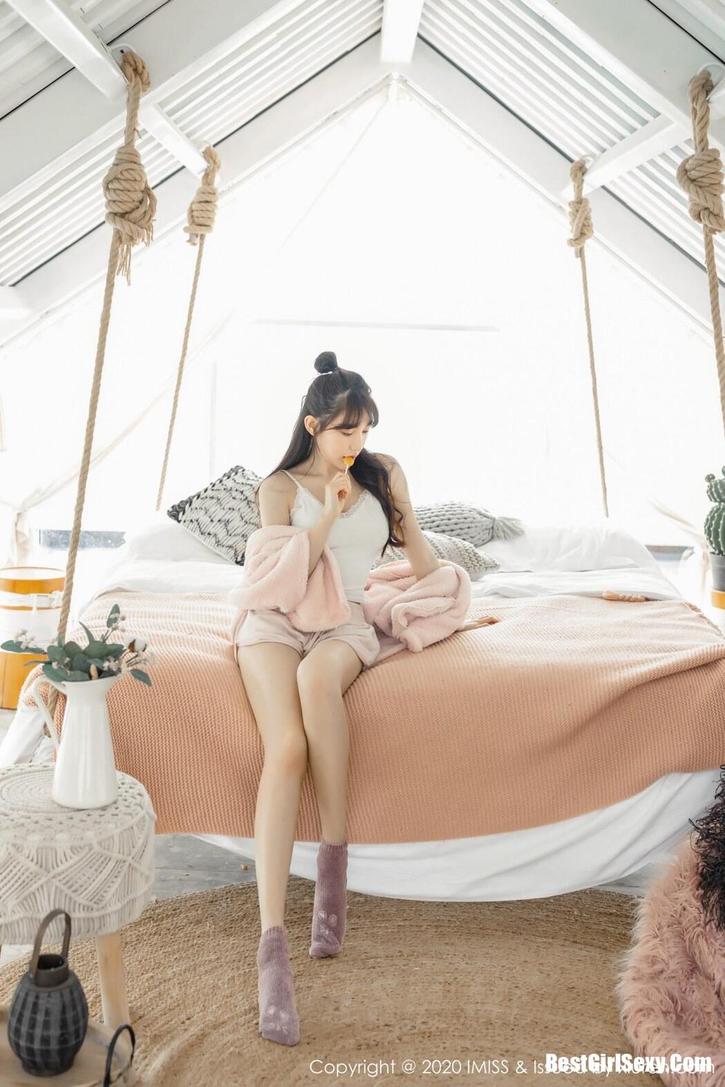 [IMISS] Vol.457 Liu Yi Ning Temperament Goddess Sexy Photo