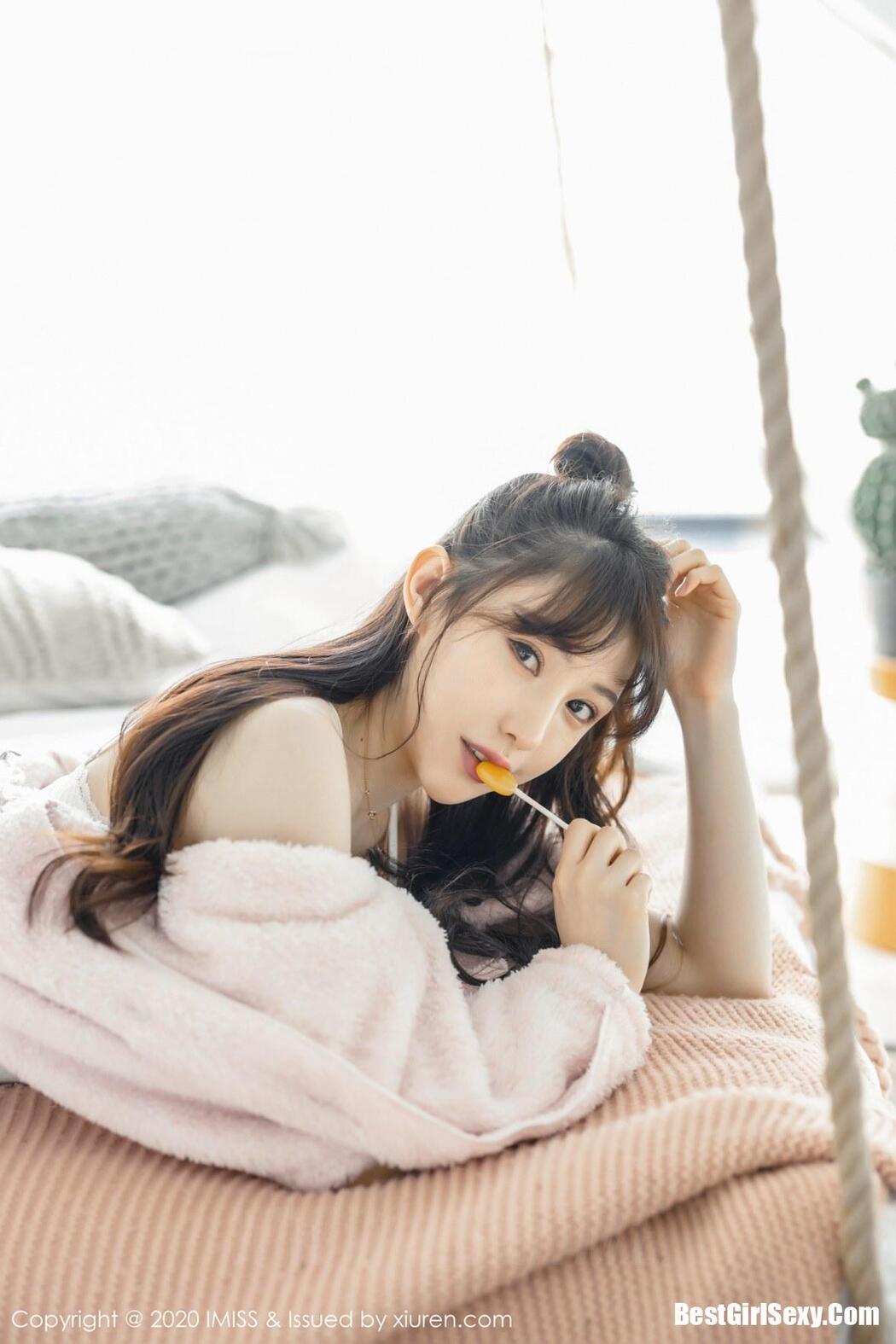 [IMISS] Vol.457 Liu Yi Ning Temperament Goddess Sexy Photo