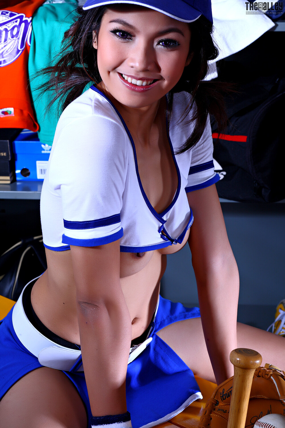 [The Black Alley] Arada Photo Set.04