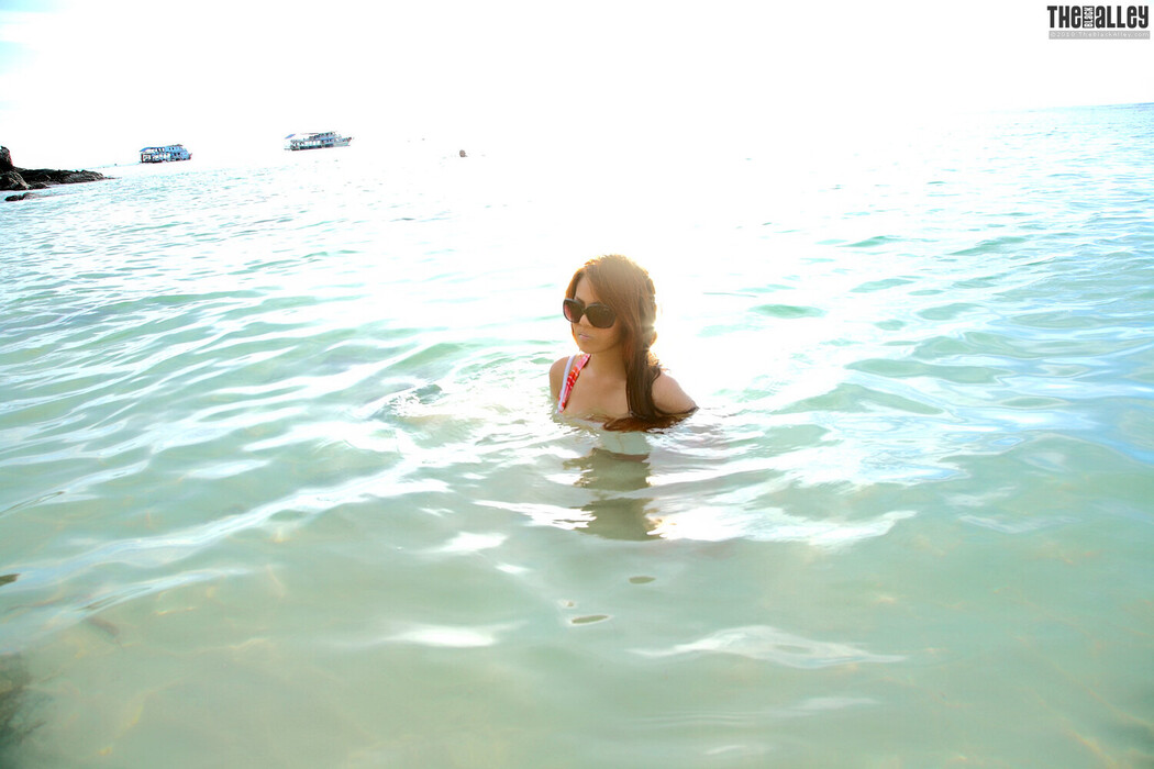 [The Black Alley] Lynn Photo Set.06