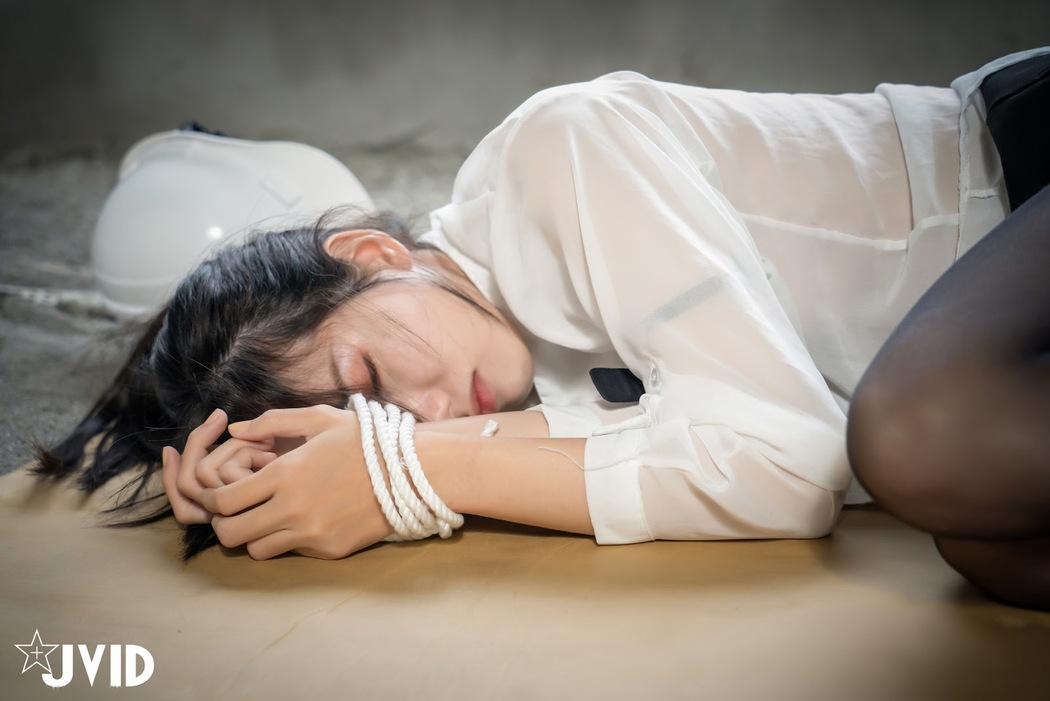 JVID 顶级大尺 被工地水电工迷j