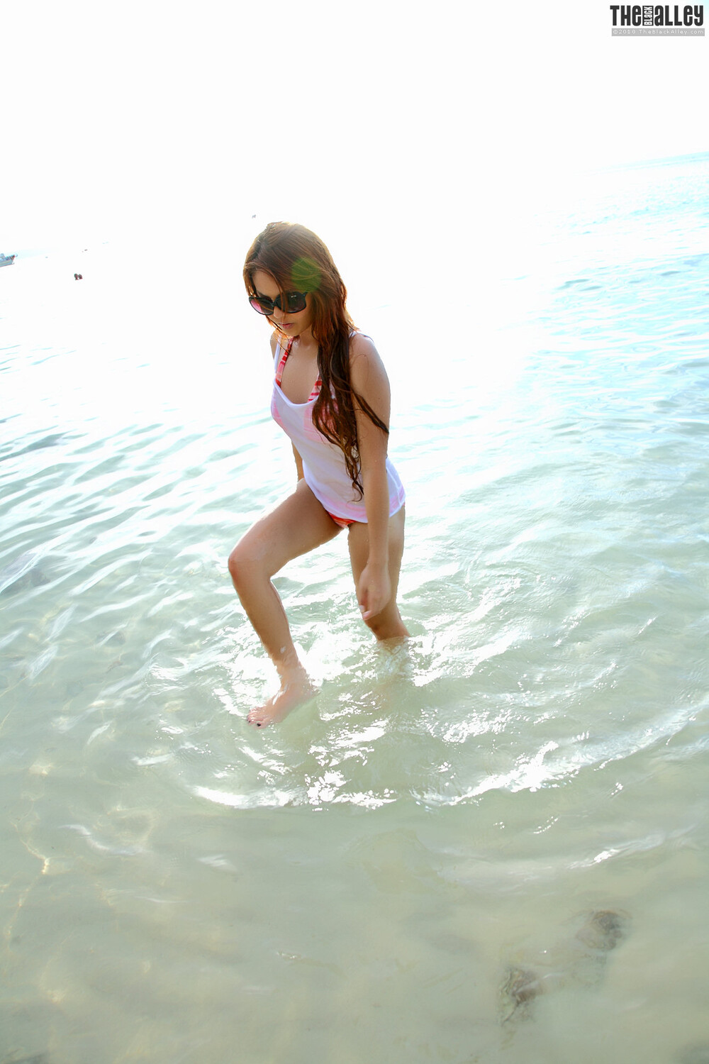 [The Black Alley] Lynn Photo Set.06