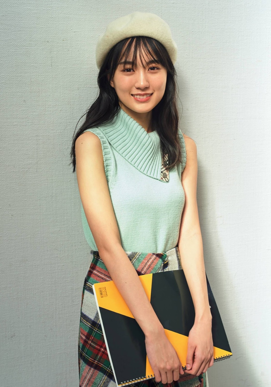 Haruka Kaki 賀喜遥香, Platinum Flash 2021 Vol.17
