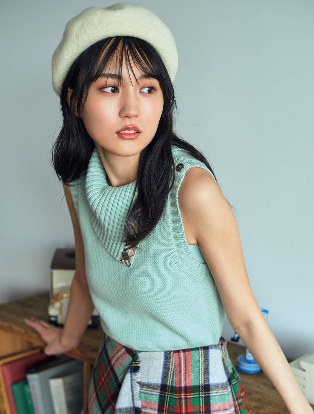 Haruka Kaki 賀喜遥香, Platinum Flash 2021 Vol.17