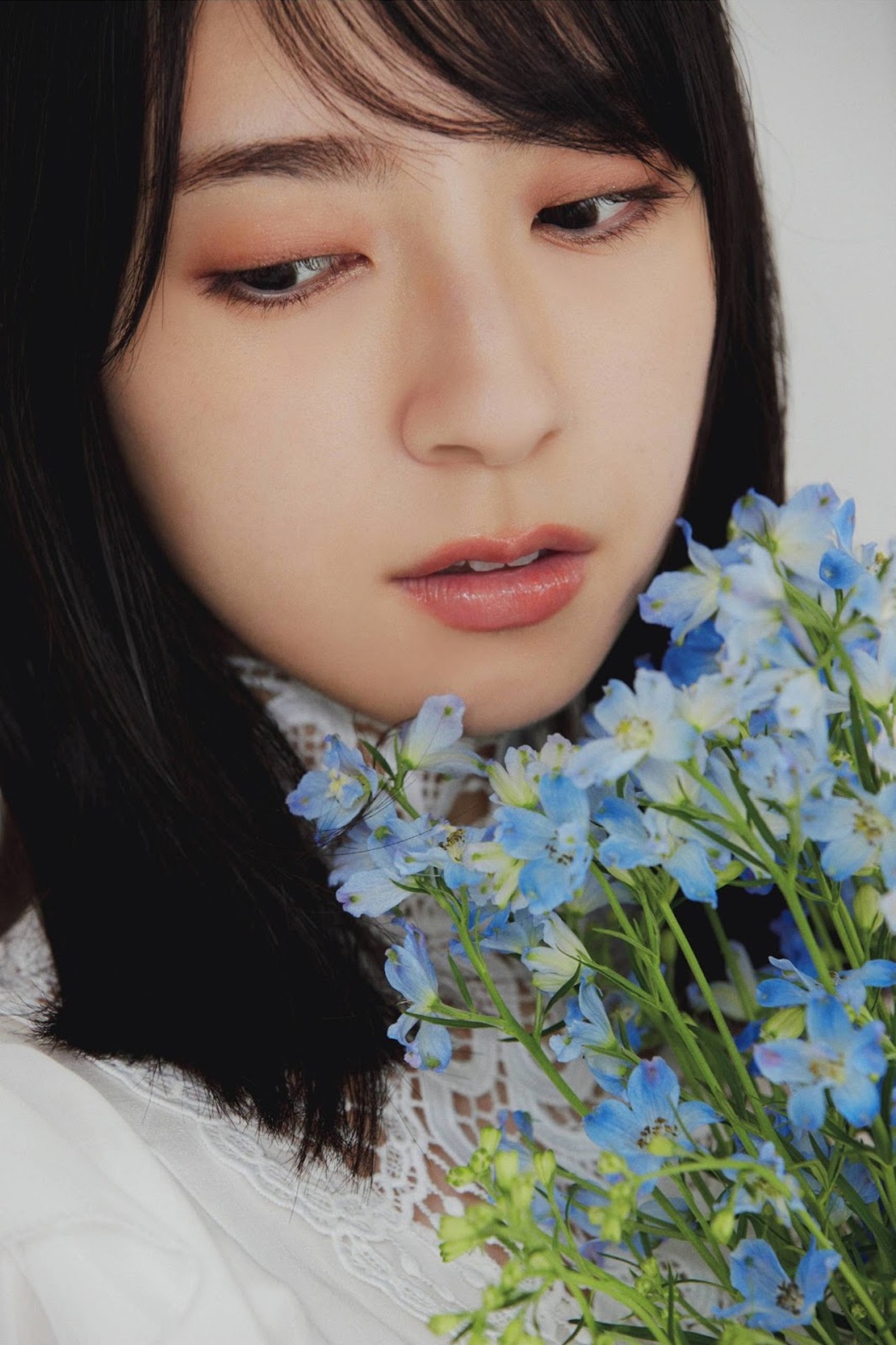 Miku Kanemura 金村美玖, Platinum Flash 2021 Vol.17