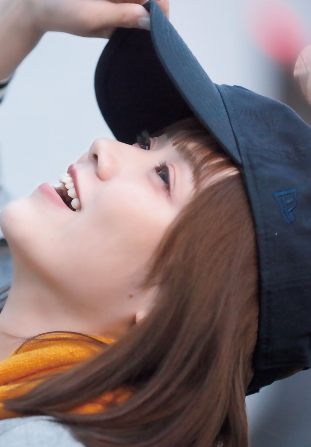 Mayu Tamura 田村真佑, Shonen Magazine 2022 No.02 (週刊少年マガジン 2022年2号)