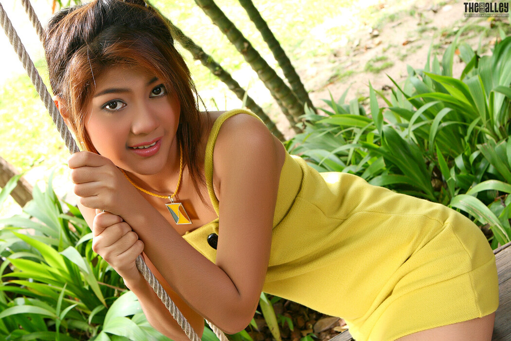 [The Black Alley] Narisa Chaidee Photo Set.10