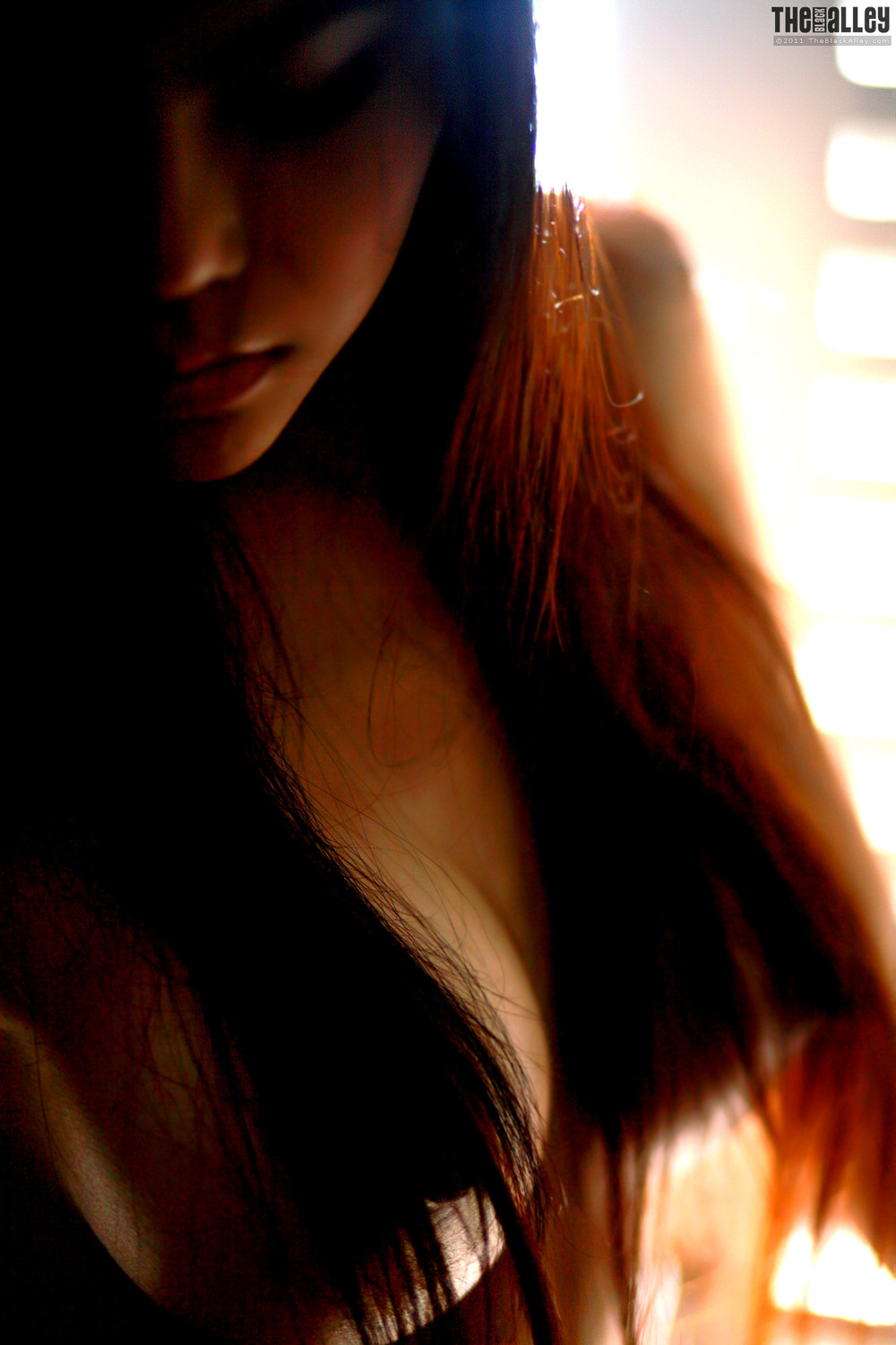 [The Black Alley] Juliana Young Photo Set.01