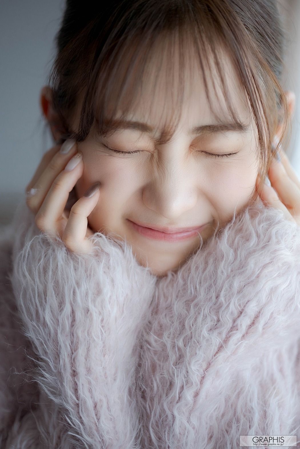 Akari Mitani 美谷朱里, [Graphis] Gals &#8220;Ravish&#8221; Vol.02