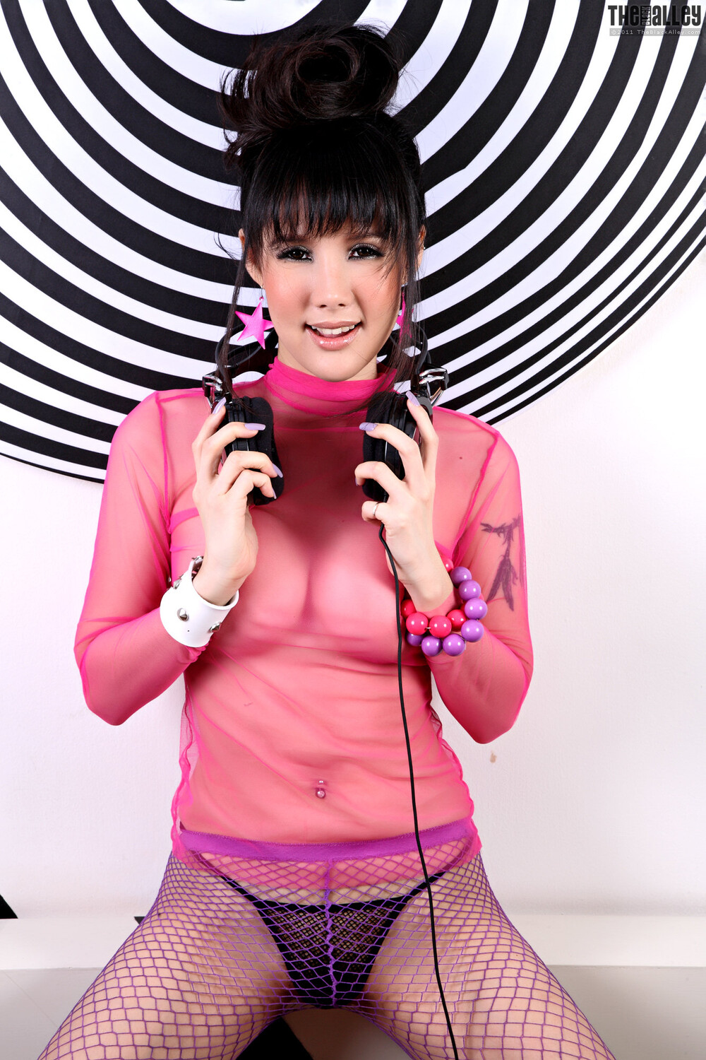 [The Black Alley] Mona Fong Set.02