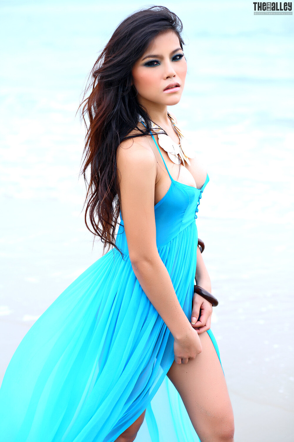 [The Black Alley] Juliana Young Photo Set.03