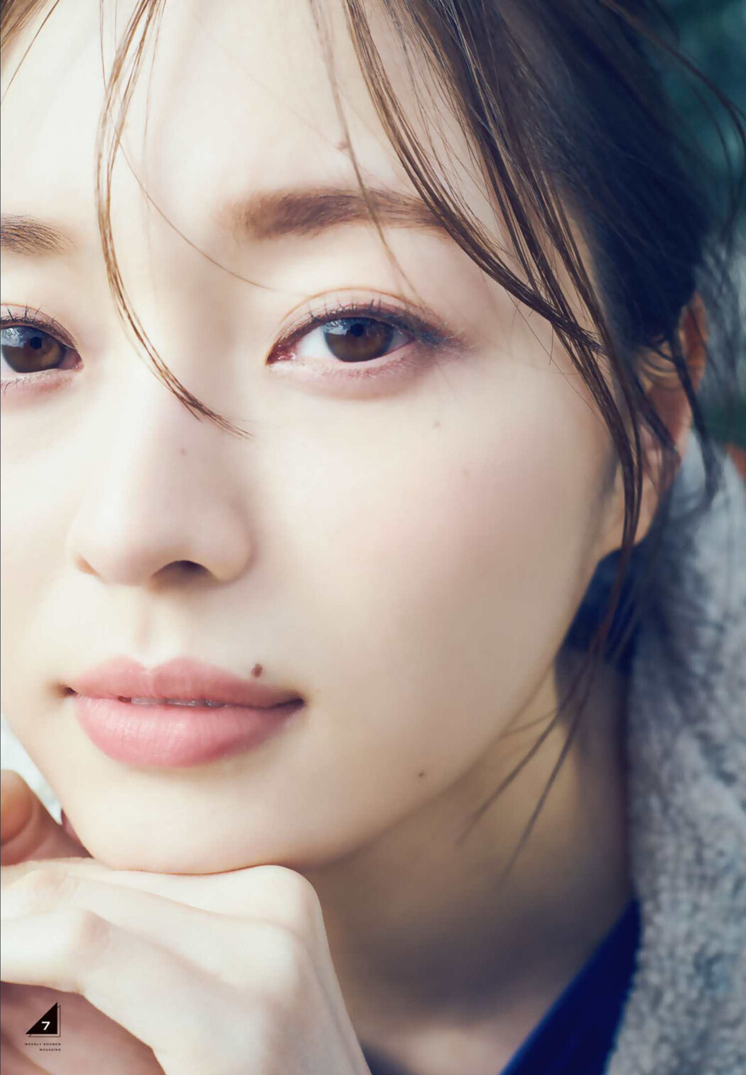 Minami Umezawa 梅澤美波, Shonen Magazine 2022 No.15 (週刊少年マガジン 2022年15号)