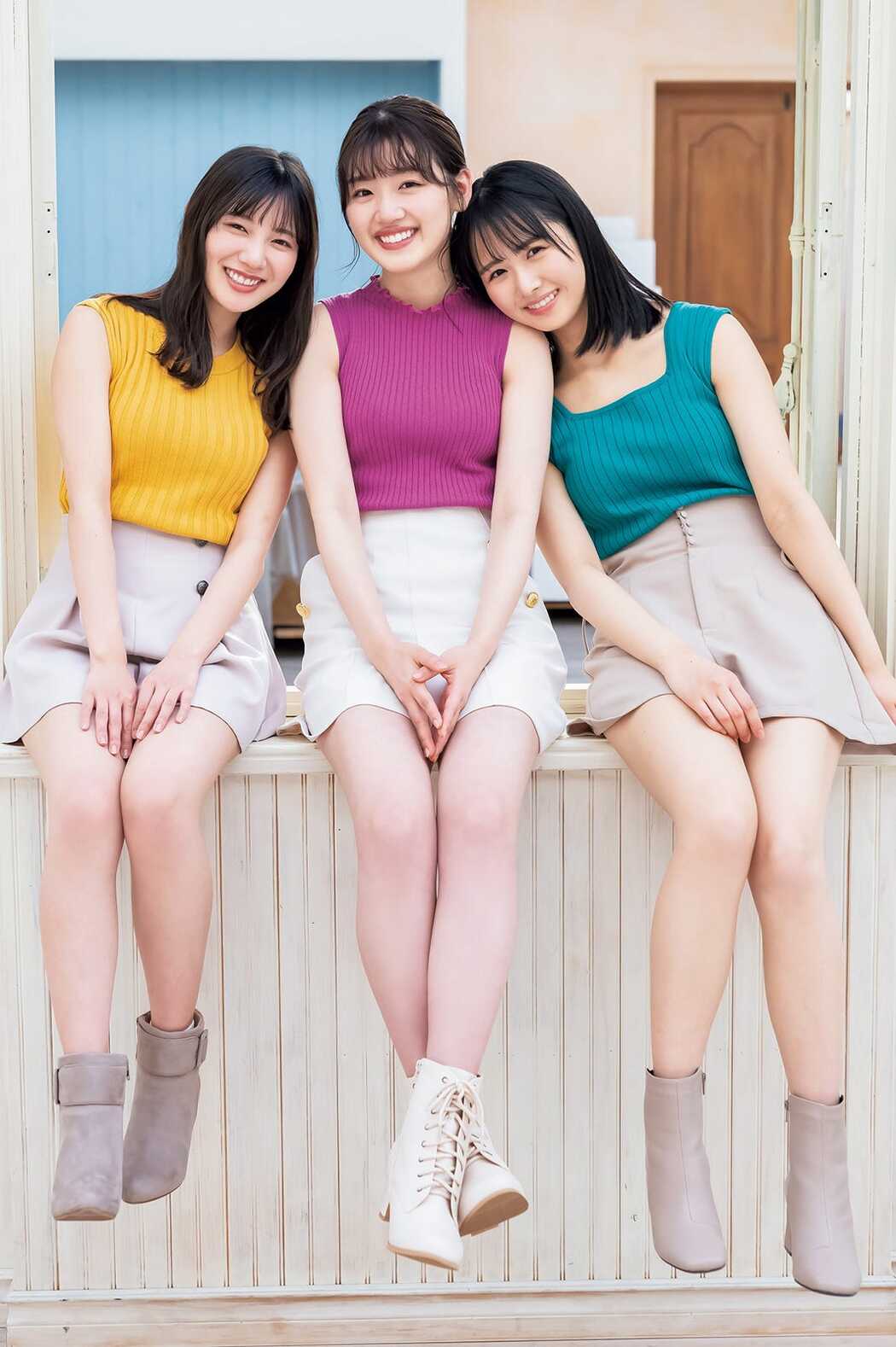 佐々木美玲 河田陽菜 上村ひなの, Young Jump 2022 No.16 (ヤングジャンプ 2022年16号)