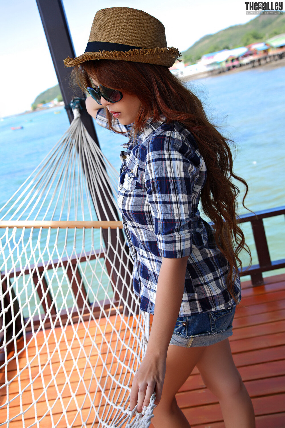 [The Black Alley] Lynn Photo Set.09