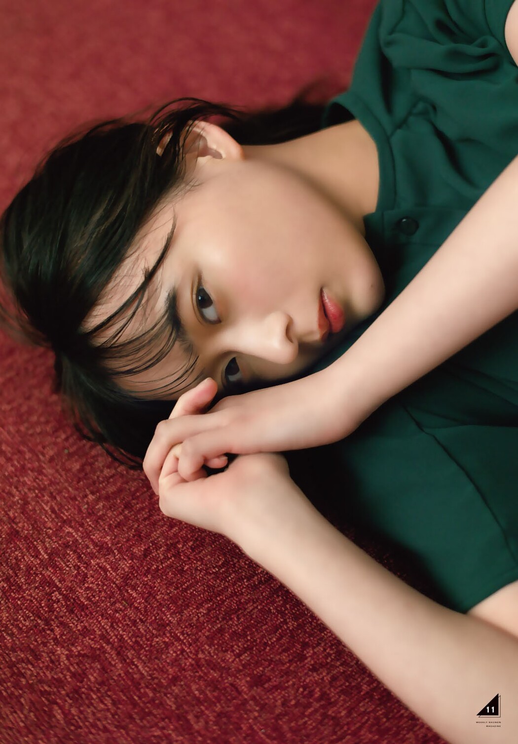 Ayane Suzuki 鈴木絢音, Shonen Magazine 2022 No.16 (週刊少年マガジン 2022年16号)