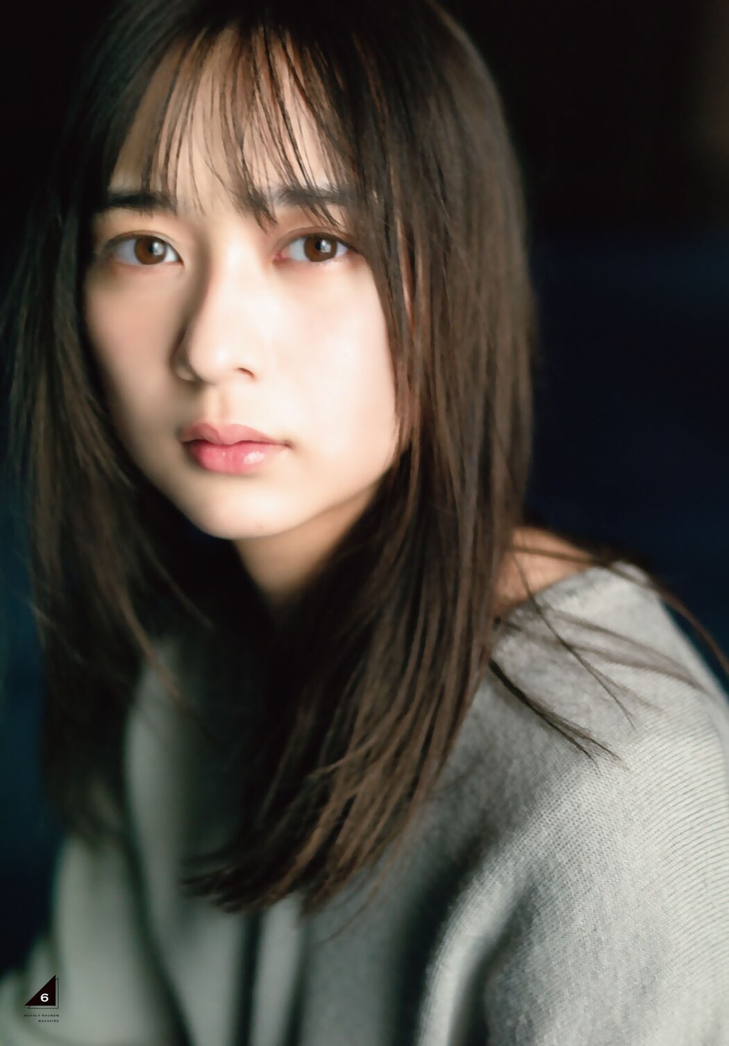 Ayane Suzuki 鈴木絢音, Shonen Magazine 2022 No.16 (週刊少年マガジン 2022年16号)