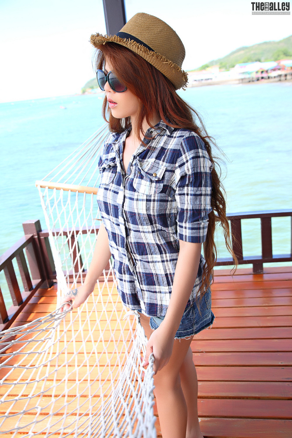 [The Black Alley] Lynn Photo Set.09