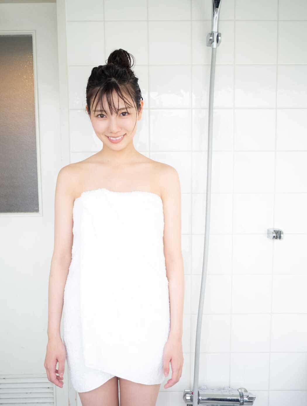 Hina Kawata 河田陽菜, FRIDAY Digital 2022.03.11 (フライデー 2022年3月11日号)