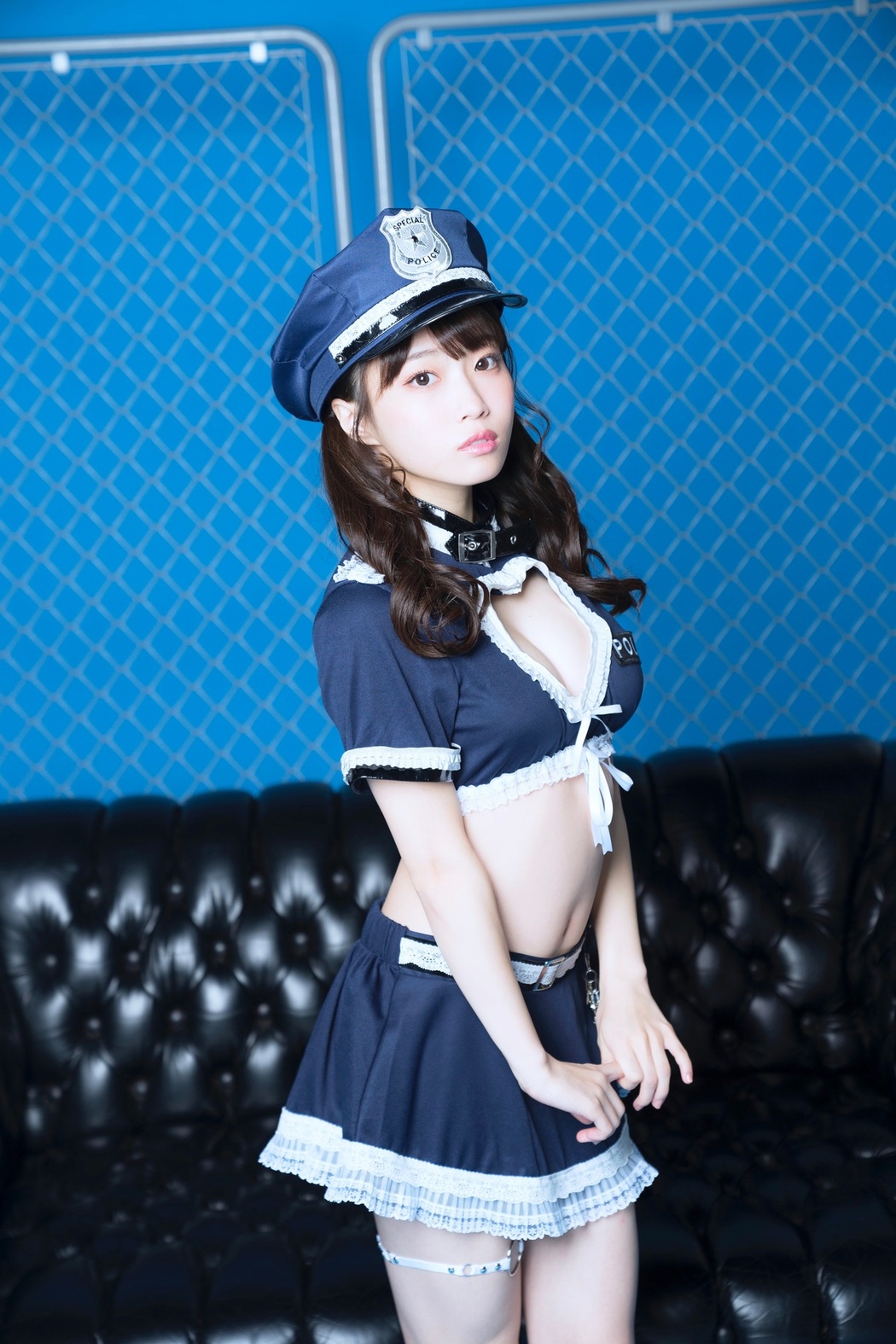 Miyu Kishi 岸みゆ, Big Comic Spirits 2021 No.49 (ビッグコミックスピリッツ 2021年49号)