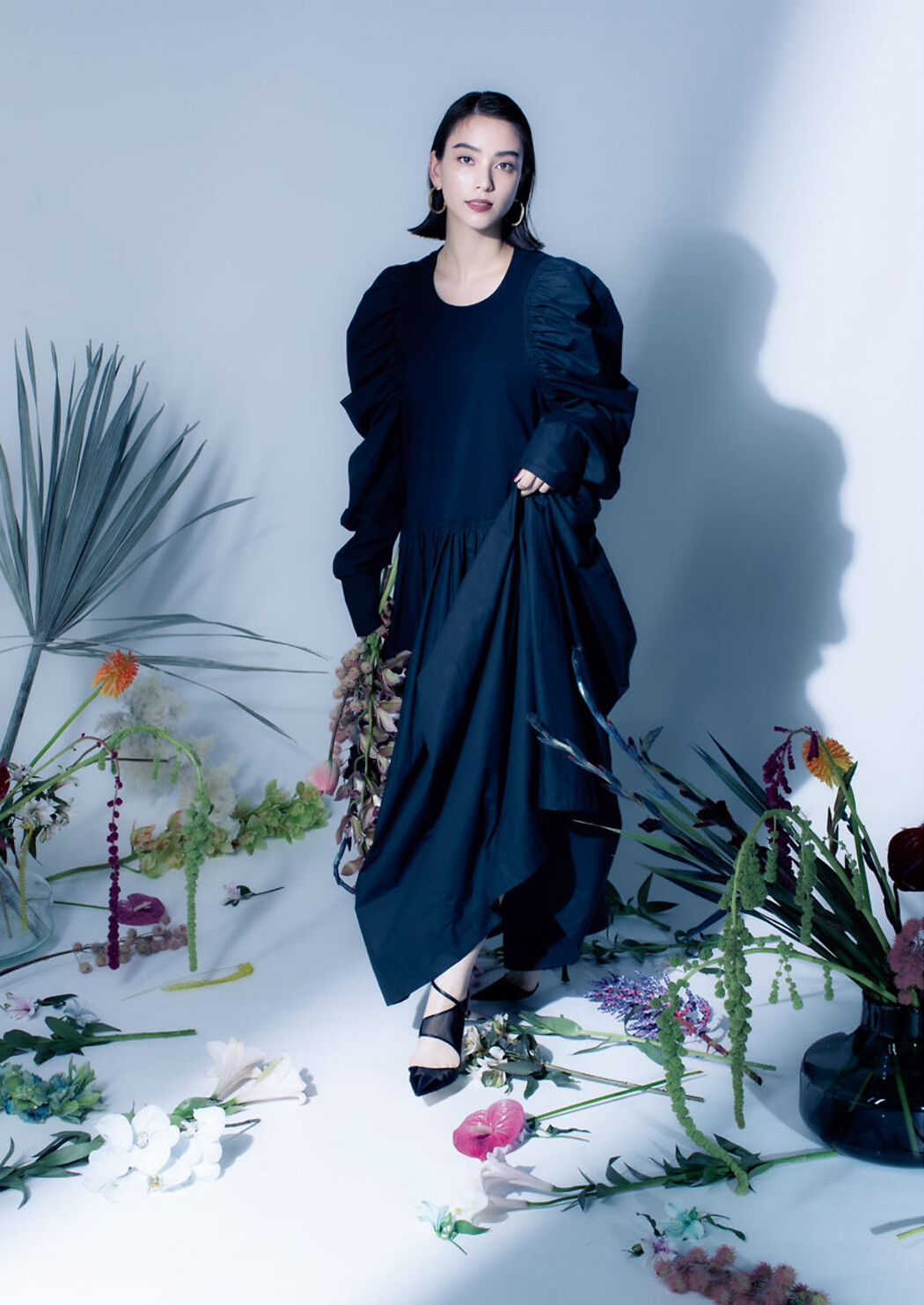 Karen Takizawa 滝沢カレン, Big Comic Spirits 2021 No.50 (ビッグコミックスピリッツ 2021年50号)