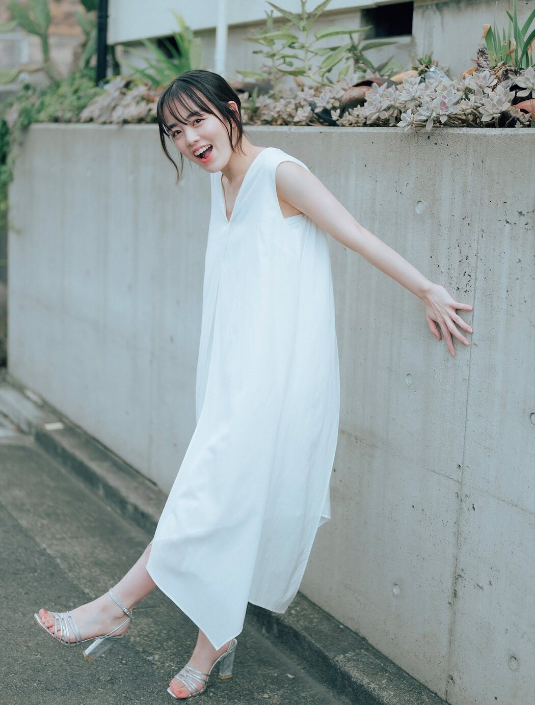 Rikka Ihara 伊原六花, FLASH 2021.11.23 (フラッシュ 2021年11月23日号)
